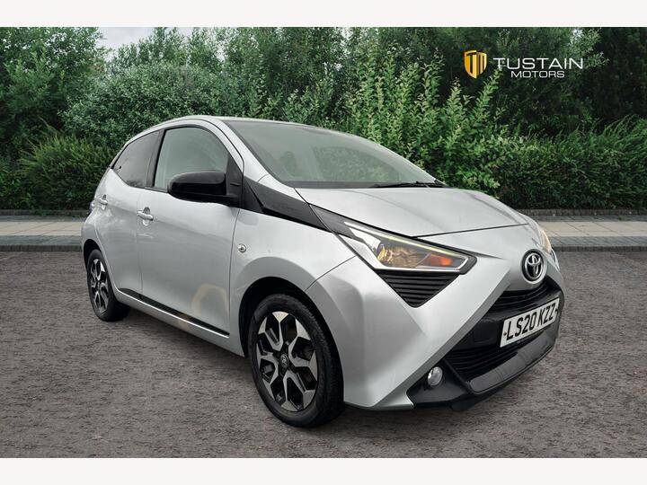 Toyota Aygo 1.0 VVT-i X-trend Euro 6 5dr Toyota Aygo 1.0 VVT-i X-trend Euro 6 5dr