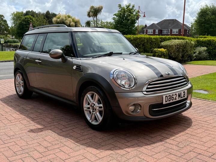 MINI Clubman 1.6 Cooper Euro 5 (s/s) 5dr MINI Clubman 1.6 Cooper Euro 5 (s/s) 5dr