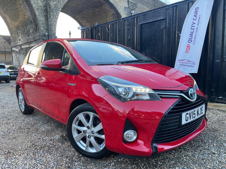 Toyota Yaris 1.5 VVT-h Sport E-CVT Euro 6 5dr