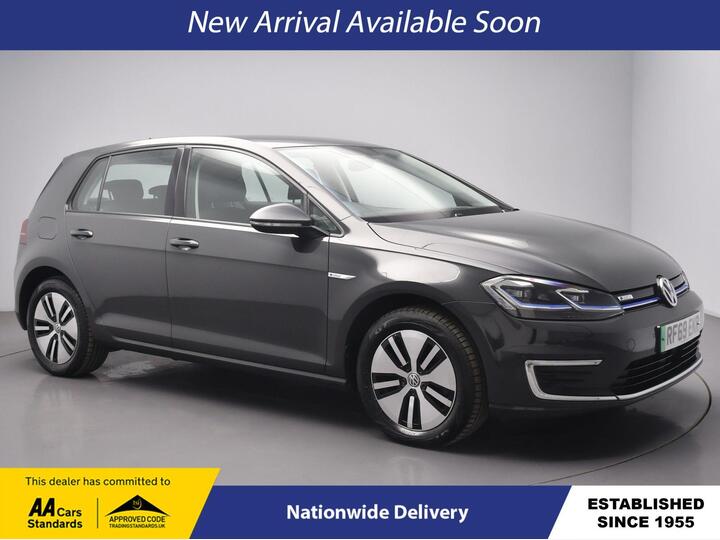 Volkswagen E-GOLF 35.8kWh E-Golf Auto 5dr Volkswagen E-GOLF 35.8kWh E-Golf Auto 5dr