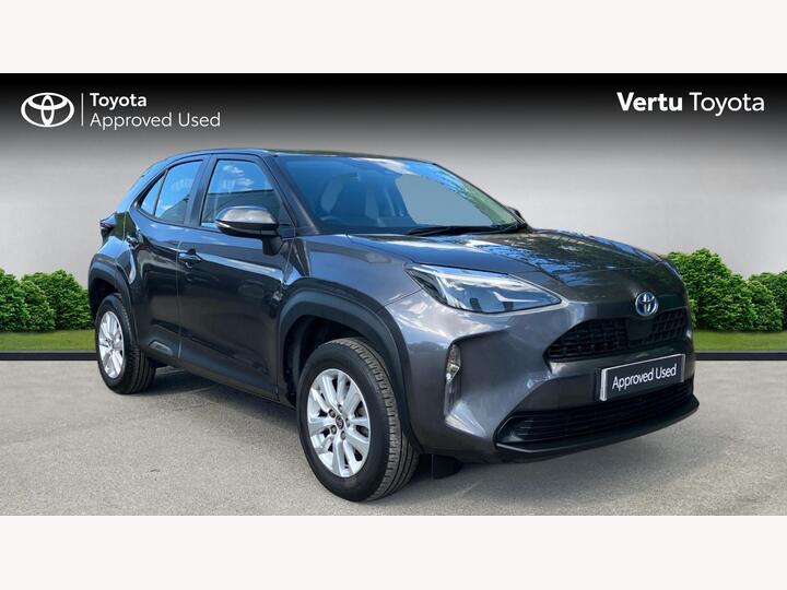 Toyota Yaris Cross 1.5 VVT-h Icon E-CVT Euro 6 (s/s) 5dr Toyota Yaris Cross 1.5 VVT-h Icon E-CVT Euro 6 (s/s) 5dr