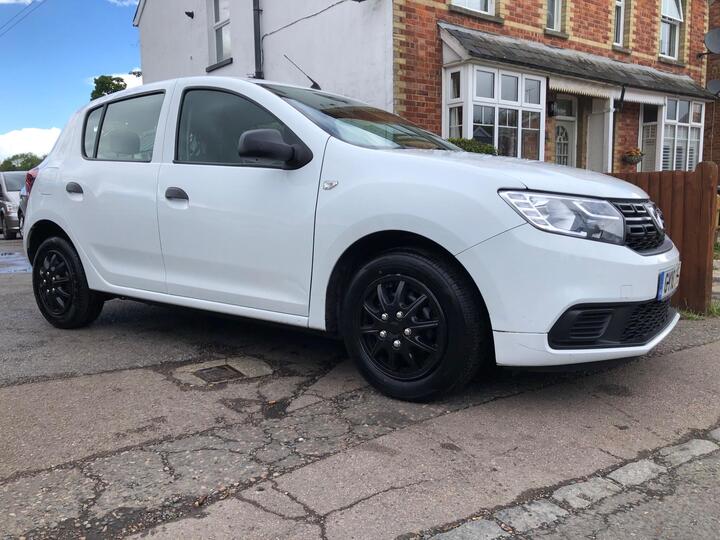 Dacia Sandero 1.0 SCe Ambiance Euro 6 5dr
