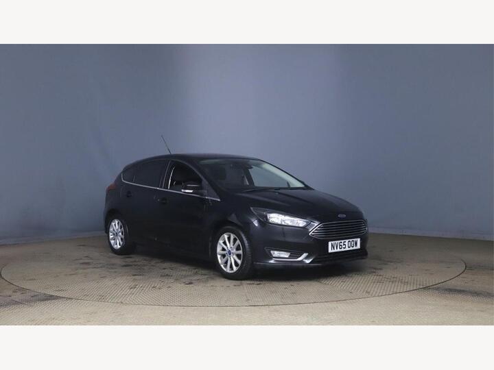 Ford FOCUS 1.6 Titanium Powershift Euro 6 5dr