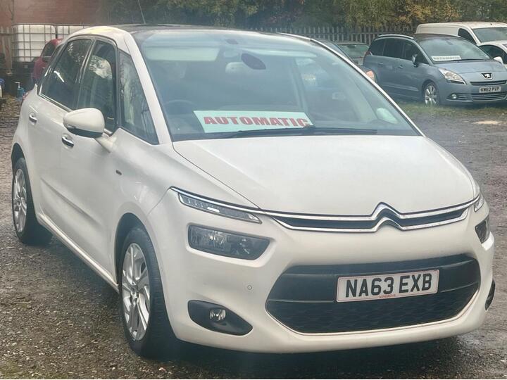 Citroen C4 Picasso 1.6 E-HDi Airdream Exclusive+ ETG6 Euro 5 (s/s) 5dr Citroen C4 Picasso 1.6 E-HDi Airdream Exclusive+ ETG6 Euro 5 (s/s) 5dr