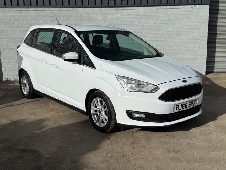 Ford Grand C-Max 1.5 TDCi Zetec Euro 6 (s/s) 5dr Ford Grand C-Max 1.5 TDCi Zetec Euro 6 (s/s) 5dr