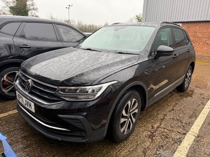 Volkswagen Tiguan 1.5 TSI Active DSG Euro 6 (s/s) 5dr