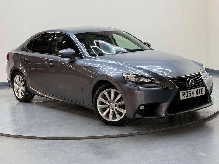 Lexus IS 2.5 300h Executive Edition E-CVT Euro 5 (s/s) 4dr