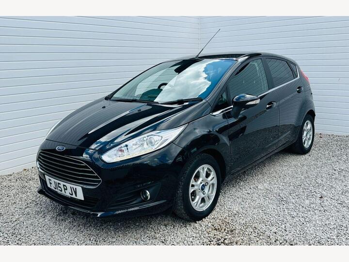 Ford FIESTA 1.6 TDCi ECOnetic Titanium Euro 5 (s/s) 5dr