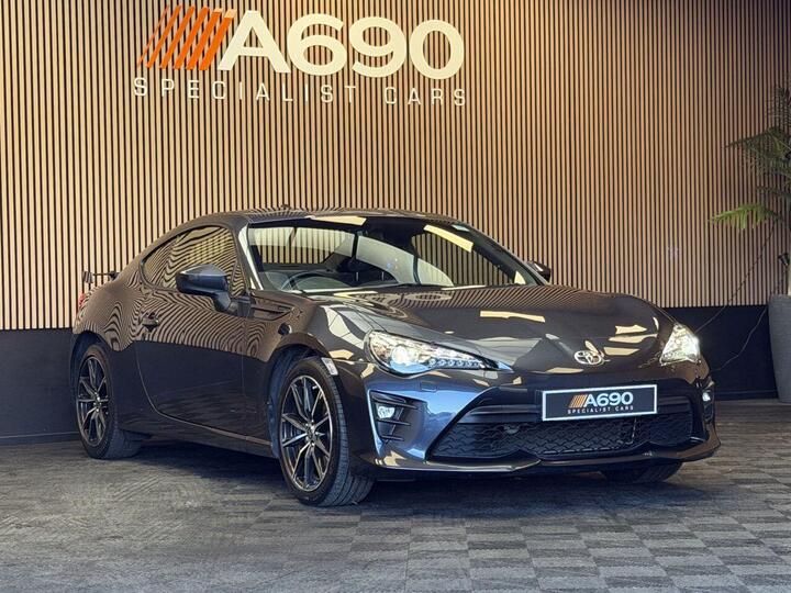 Toyota GT86 2.0 Boxer D-4S Pro Euro 6 2dr