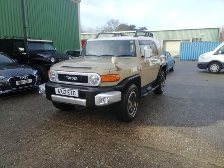 Toyota FJ Cruiser 4.0 Petrol A Trak Ulez
