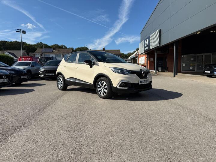 Renault CAPTUR 0.9 TCe ENERGY Play Euro 6 (s/s) 5dr