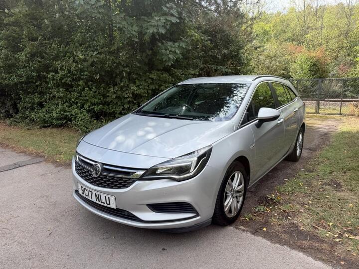 Vauxhall ASTRA 1.6 CDTi EcoFLEX Tech Line Sports Tourer Euro 6 (s/s) 5dr