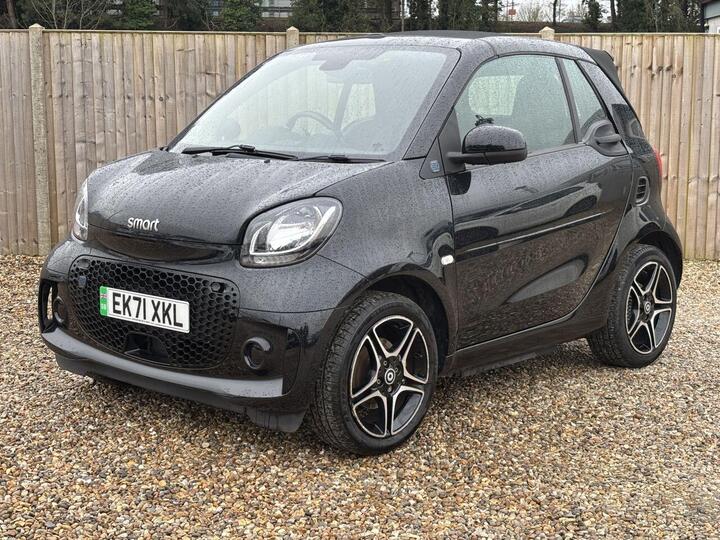 Smart FORTWO 17.6kWh Premium Cabriolet Auto 2dr (22kW Charger)