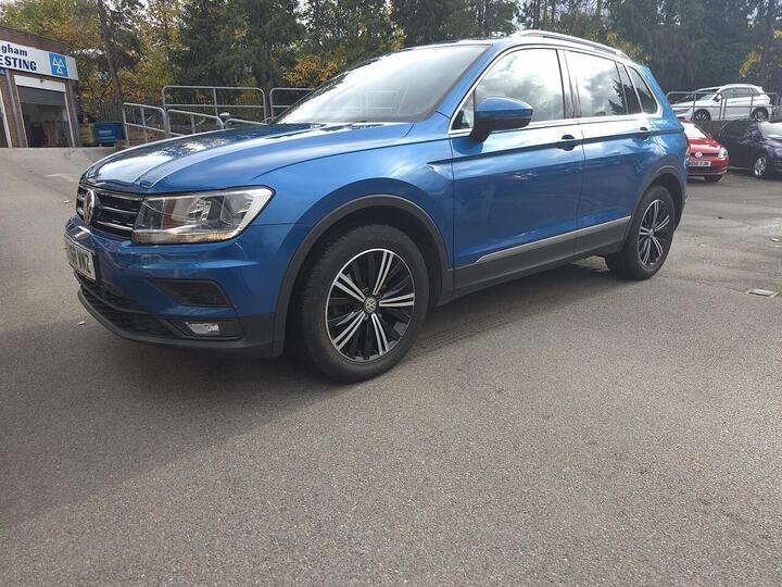 Volkswagen Tiguan 2.0 TDI SE Navigation DSG Euro 6 (s/s) 5dr