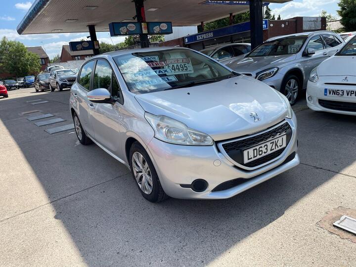 Peugeot 208 1.4 HDi Access+ Euro 5 5dr