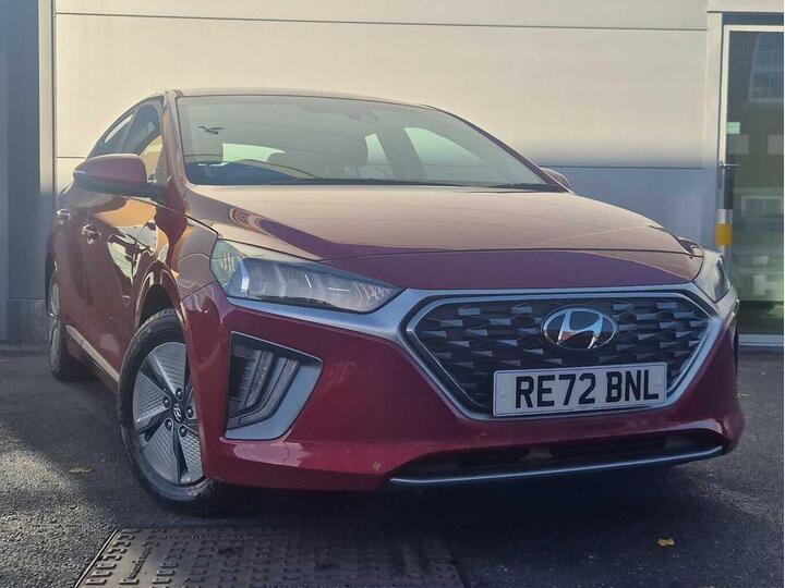 Hyundai Ioniq 1.6 H-GDi Premium DCT Euro 6 (s/s) 5dr Hyundai Ioniq 1.6 H-GDi Premium DCT Euro 6 (s/s) 5dr