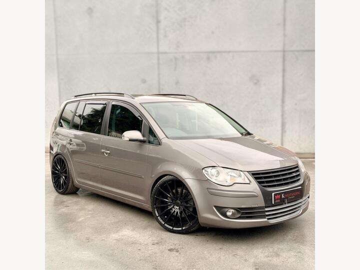 Volkswagen Touran 2.0 TDI Sport DSG 5dr (5 Seats)
