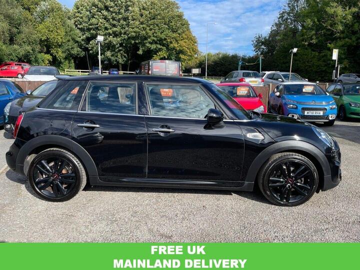 MINI HATCH 1.5 Cooper Sport Euro 6 (s/s) 5dr