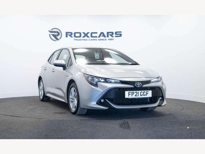 Toyota COROLLA 2.0 VVT-h Icon Tech CVT Euro 6 (s/s) 5dr