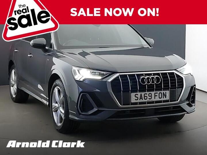 Audi Q3 1.5 TFSI CoD 35 S Line Euro 6 (s/s) 5dr