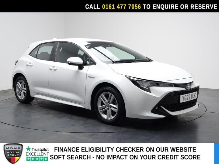 Toyota COROLLA 1.8 VVT-h Icon Tech CVT Euro 6 (s/s) 5dr Toyota COROLLA 1.8 VVT-h Icon Tech CVT Euro 6 (s/s) 5dr