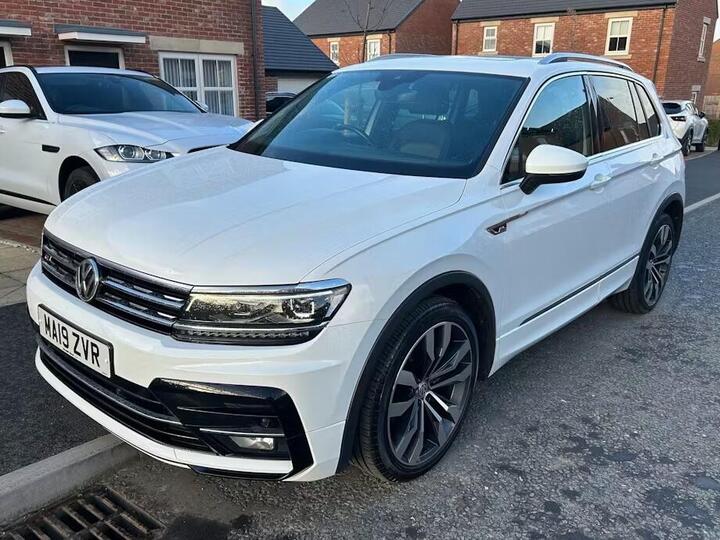 Volkswagen Tiguan 2.0 TDI R-Line DSG Euro 6 (s/s) 5dr
