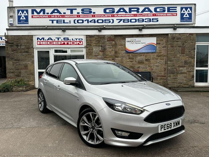 Ford FOCUS 1.0T EcoBoost ST-Line Euro 6 (s/s) 5dr