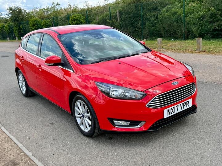 Ford Focus 1.5T EcoBoost Titanium Auto Euro 6 (s/s) 5dr