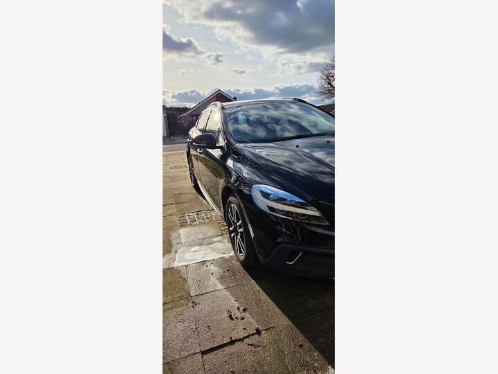 Volvo V40 Cross Country 2.0 D2 Nav Plus Euro 6 (s/s) 5dr