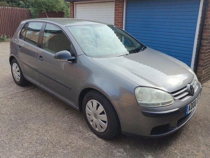 Volkswagen Golf 1.4 S 5dr