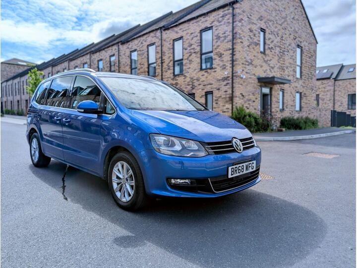 Volkswagen Sharan 1.4 TSI SE Nav DSG Euro 6 (s/s) 5dr Volkswagen Sharan 1.4 TSI SE Nav DSG Euro 6 (s/s) 5dr