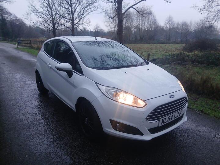 Ford Fiesta 1.0T EcoBoost Zetec Euro 5 (s/s) 3dr