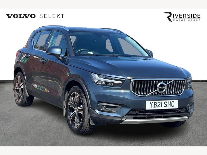 Volvo XC40 2.0 B4 MHEV Inscription Pro Auto AWD Euro 6 (s/s) 5dr