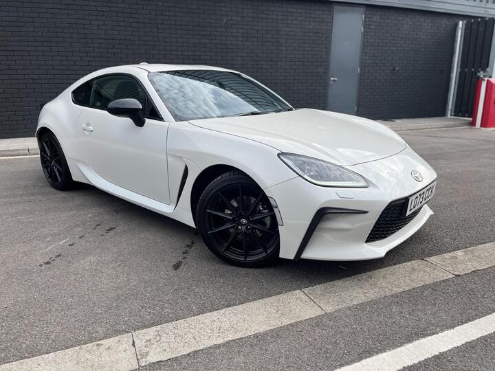 Toyota GR86 2.4 Boxer D-4S Euro 6 2dr