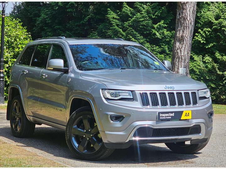 Jeep GRAND CHEROKEE 3.0 V6 CRD Overland Auto 4WD Euro 5 5dr Jeep GRAND CHEROKEE 3.0 V6 CRD Overland Auto 4WD Euro 5 5dr