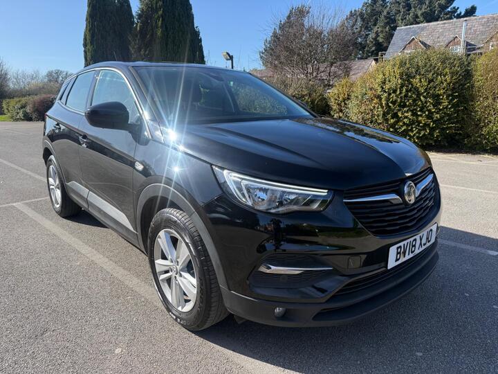 Vauxhall Grandland X 1.6 Turbo D BlueInjection SE Euro 6 (s/s) 5dr
