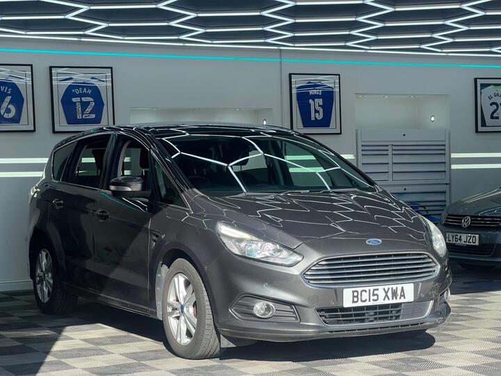 Ford S-Max 2.0 TDCi Titanium Euro 6 (s/s) 5dr