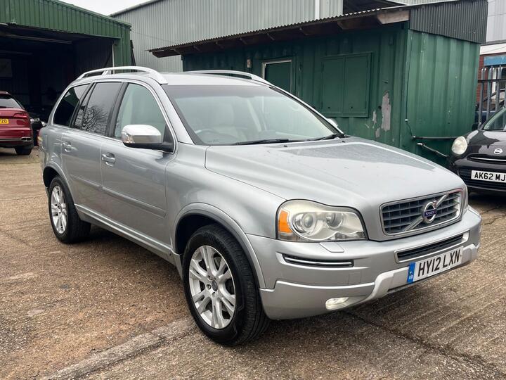 Volvo XC90 2.4 D5 SE Lux Geartronic 4WD Euro 5 5dr