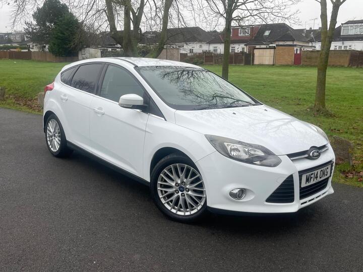 Ford Focus 1.0T EcoBoost Zetec Euro 5 (s/s) 5dr