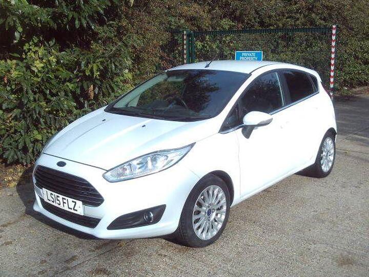 Ford Fiesta 1.0T EcoBoost Titanium Powershift Euro 6 5dr