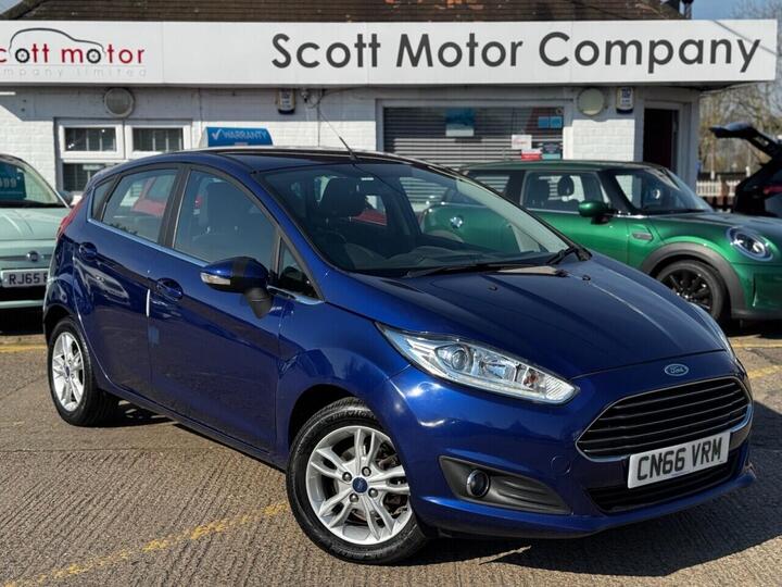 Ford FIESTA 1.0T EcoBoost Zetec Powershift Euro 6 5dr