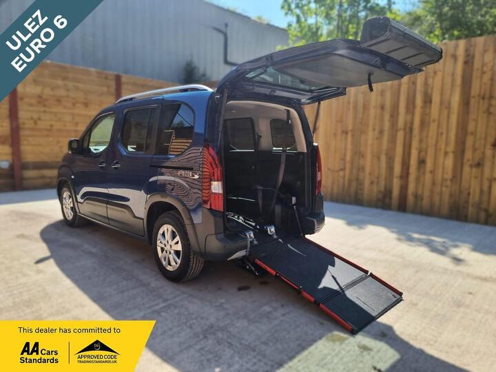 Peugeot RIFTER 3 Seat Auto Wheelchair Accessible Disabled Access Vehicle WAV Peugeot RIFTER 3 Seat Auto Wheelchair Accessible Disabled Access Vehicle WAV