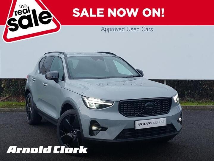 Volvo XC40 2.0 B3 MHEV Plus Black Edition DCT Auto Euro 6 (s/s) 5dr