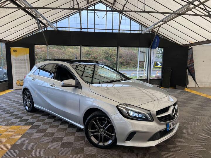 Mercedes-Benz A-CLASS 2.1 A200d Sport Edition Plus 7G-DCT Euro 6 (s/s) 5dr