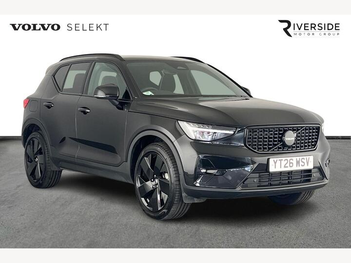 Volvo XC40 2.0 B3 MHEV Plus Black Edition DCT Auto Euro 6 (s/s) 5dr