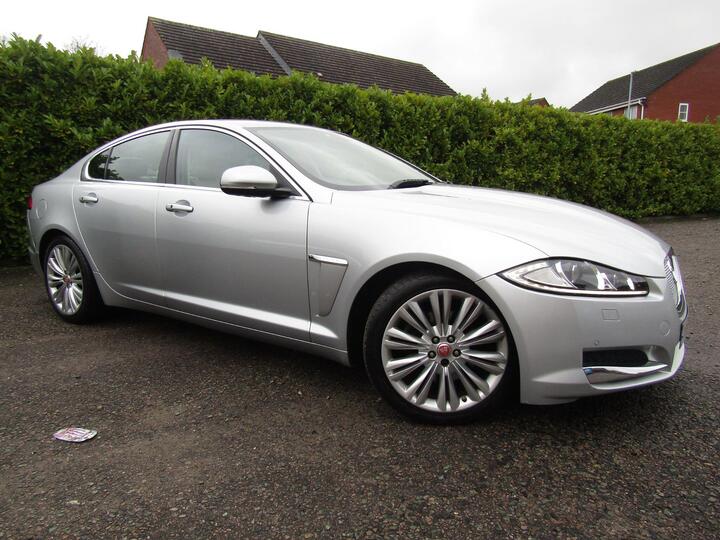 Jaguar XF 2.2d Portfolio Auto Euro 5 (s/s) 4dr