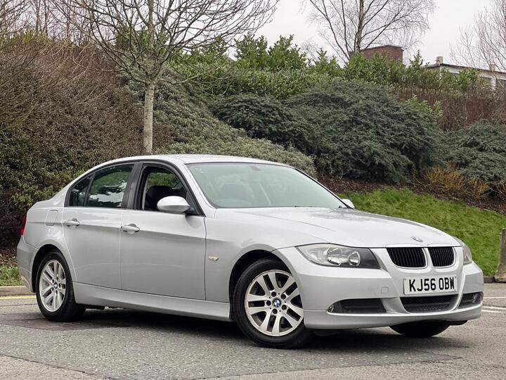 BMW 3 Series 2.0 318i SE Euro 4 4dr BMW 3 Series 2.0 318i SE Euro 4 4dr