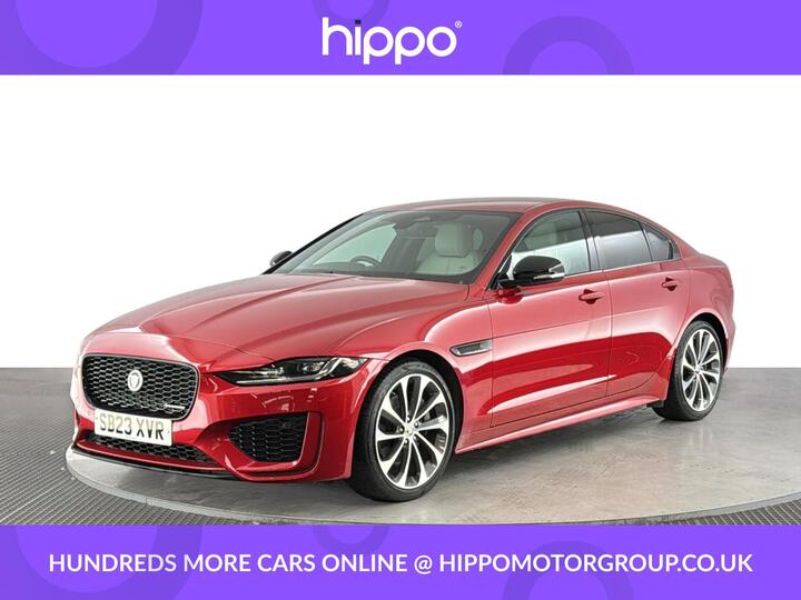 Jaguar XE 2.0 D200 MHEV R-Dynamic SE Black Auto Euro 6 (s/s) 4dr