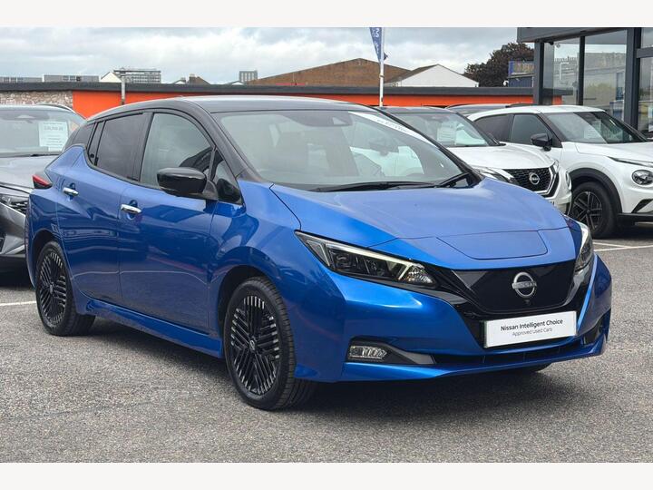 Nissan Leaf 39kWh Tekna Auto 5dr Nissan Leaf 39kWh Tekna Auto 5dr