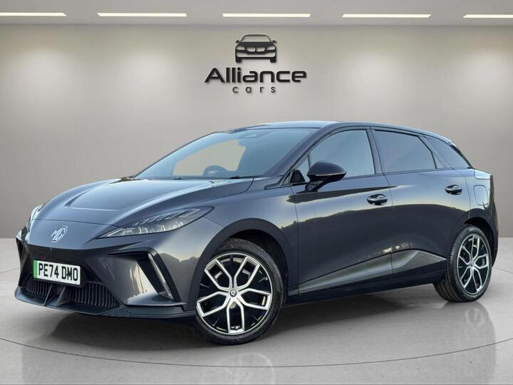 MG MG4 64kWh Trophy Long Range Auto 5dr